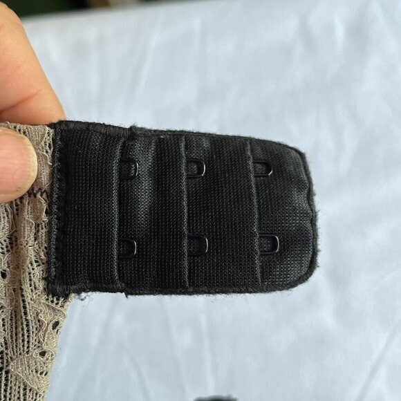 Secret by‎ Victoria’s Secret Power Figure Convertible Shaping Slip Black 34B - Picture 8 of 14